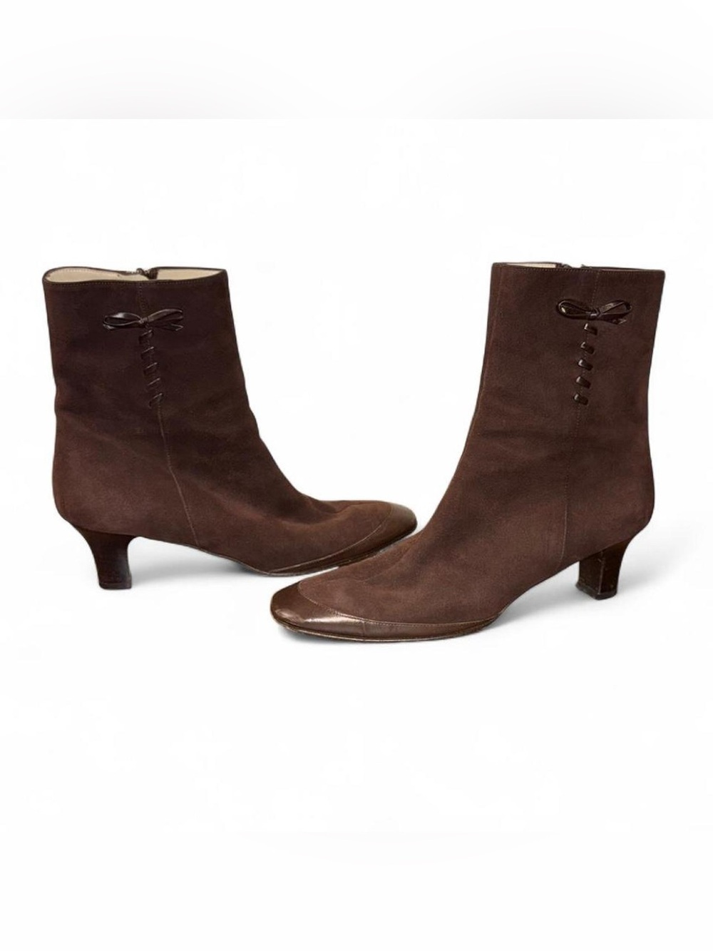 Vintage Salvatore Ferragamo brown suede ankle boots 🤎